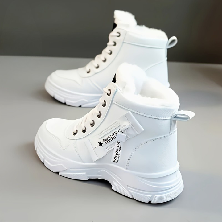 Victoria | warm lace-up winter boots