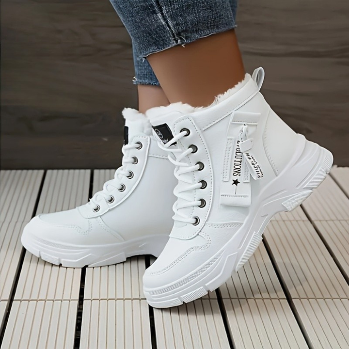 Victoria | warm lace-up winter boots