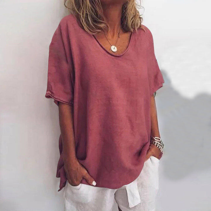Clara - Effortless Warm Weather Tee
